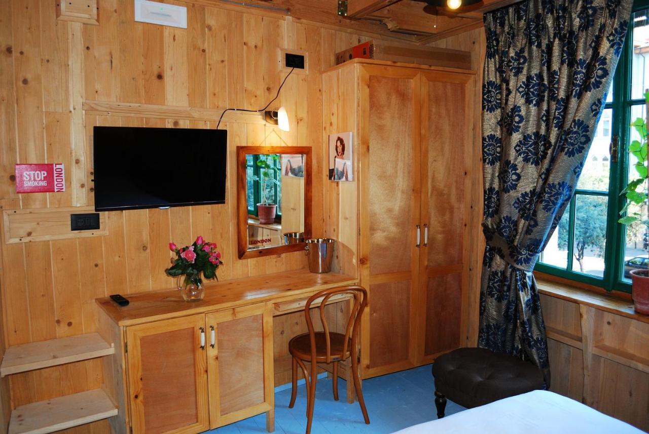 Hotel London Tirana Zewnętrze zdjęcie