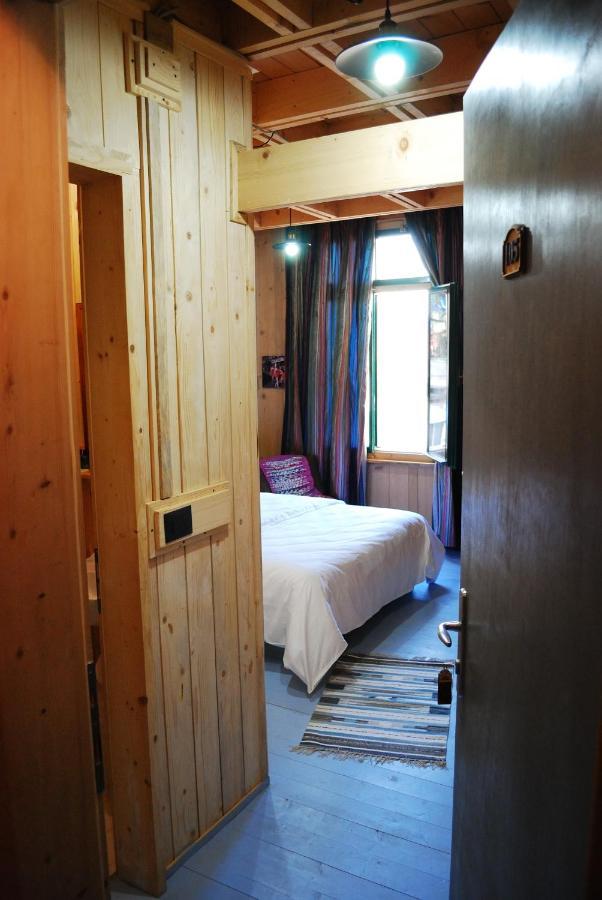Hotel London Tirana Zewnętrze zdjęcie